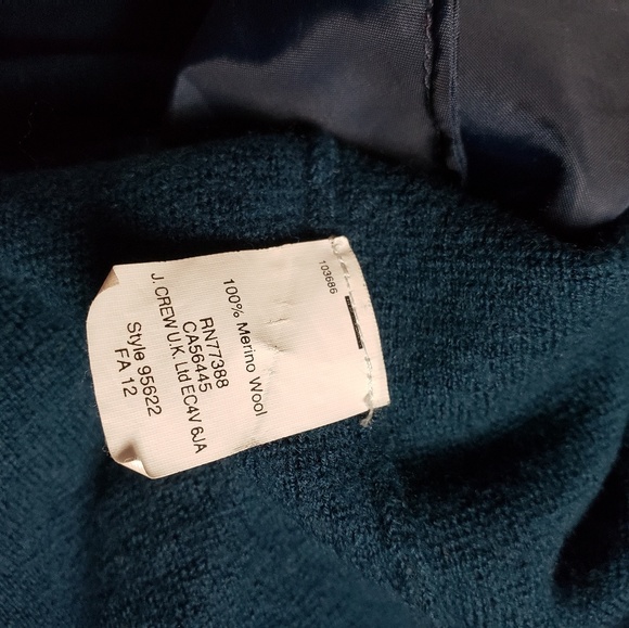 J. CREW SWEATER - Picture 6 of 6